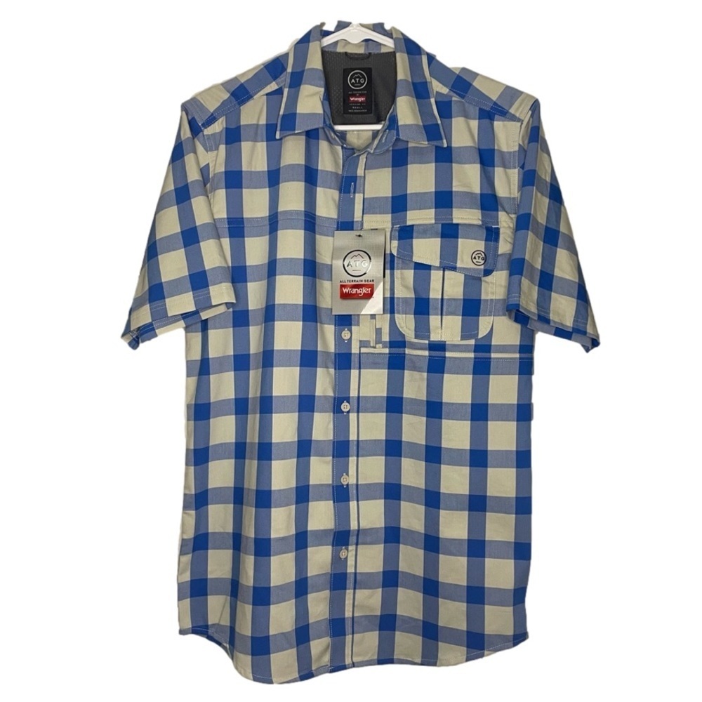 All Terrain Gear  Wrangler Regular Fit Plaid Blue Button Down Short Sleeve NWT